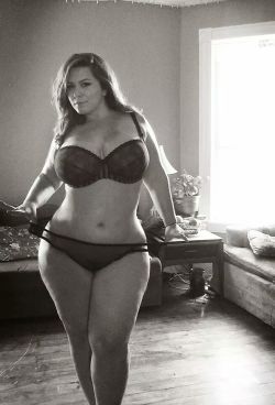 Luvin' BBW, Curves & Tatoo's