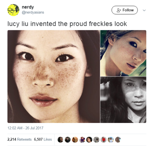 the-real-eye-to-see: Beautiful women of color with freckles! weaknesses~ <3