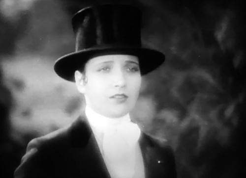 stuckonoldmovies: Kay Francis - A Notorious Affair (1930)