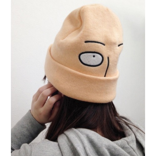 aitaikimochi:  More pictures of the One Punch Man Saitama beanie have been released,