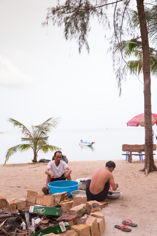 Spear Fishing off the Coast of VietnamLocation: Phu Quoc, VietnamThere are a few activities in this 