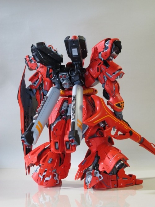 gunjap:  MOTO6’s [ORAZAKU 2016] MG 1/100 SAZABI Ver.Ka Remodeled: Full REVIEW + WIP https://www.gunjap.net/site/?p=316115