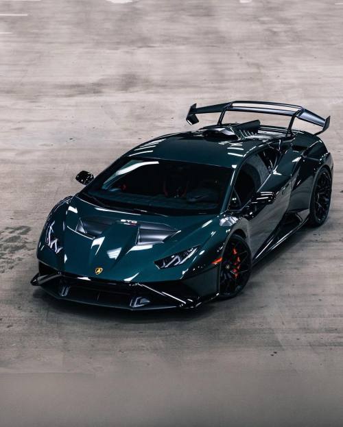 rhubarbes:  @vfengineering Supercharged Huracan STO #carlifestyle @the_sigma_enigma @freshasvince via Carlifestyle