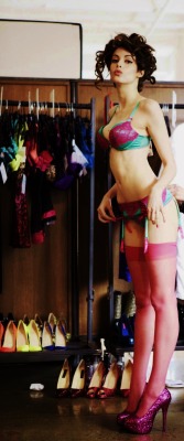 wickedfingers: (sextoyjenny) 