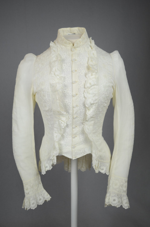 Shirtwaist, 1884From the Irma G. Bowen Historic Clothing Collection at the University of New Hampshi
