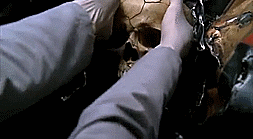the-graveyardshift:Their reactions when someone accidentally breaks a bone is hilarious!