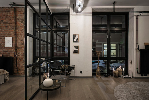 Dreamy Industrial Apartment | Goteborg, SwedenLayout: (Source: alvhem.com)