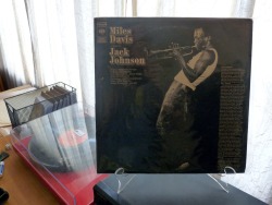 Play-Catside-First:  Miles Davis - A Tribute To Jack Johnson (1971) I Washed The