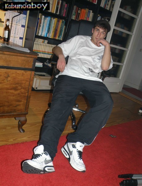 piesdehombres:  Alex 