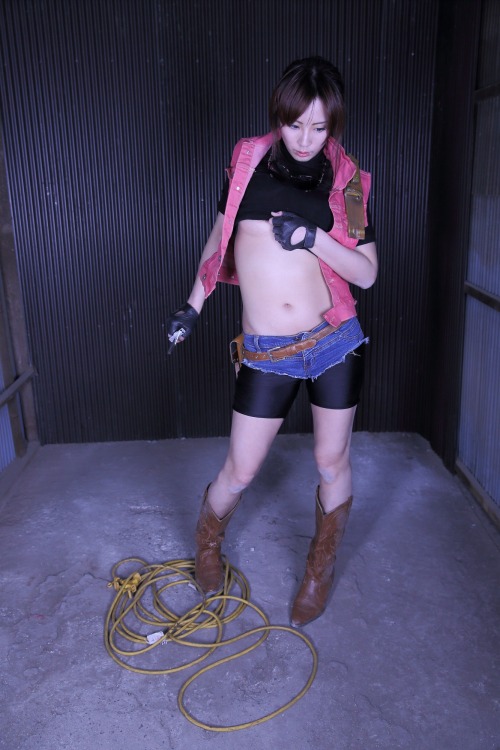 Resident Evil - Claire Redfield (Natsuki) 1-3HELP US GROW Like,Comment & Share.CosplayJapaneseGirls1.5 - www.facebook.com/CosplayJapaneseGirls1.5CosplayJapaneseGirls2 - www.facebook.com/CosplayJapaneseGirl2tumblr - http://cosplayjapanesegirlsblog.tumb