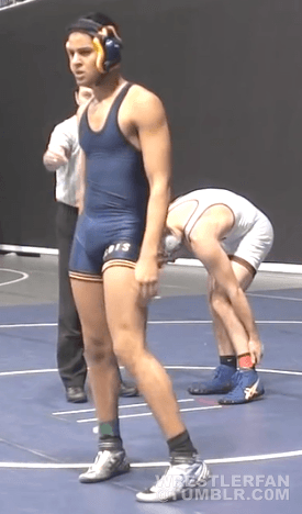 wrestlerfan:  Boner alert! 😜 More @ http://wrestlerfan.tumblr.com 