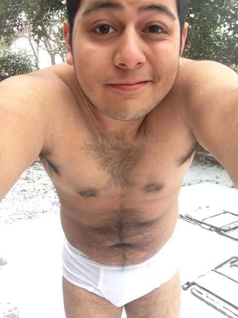 cuddlefreak:  cuddlefreak:  My little snow adventure. God it was so cold, but it