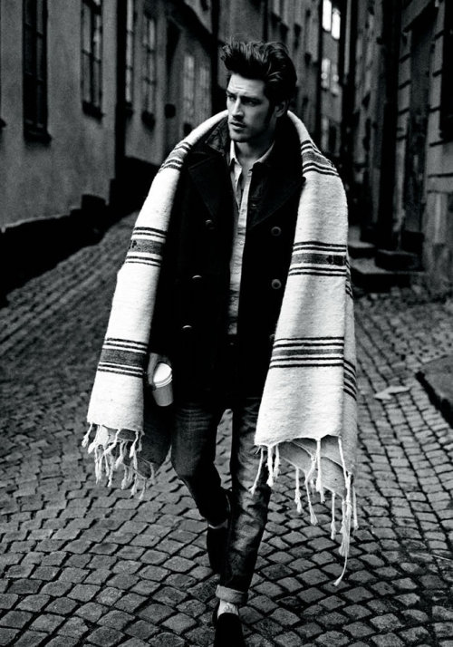 brain-drops-soul-winks:  Vinnie Woolston for Amsterdams Blauw A/W 2014 