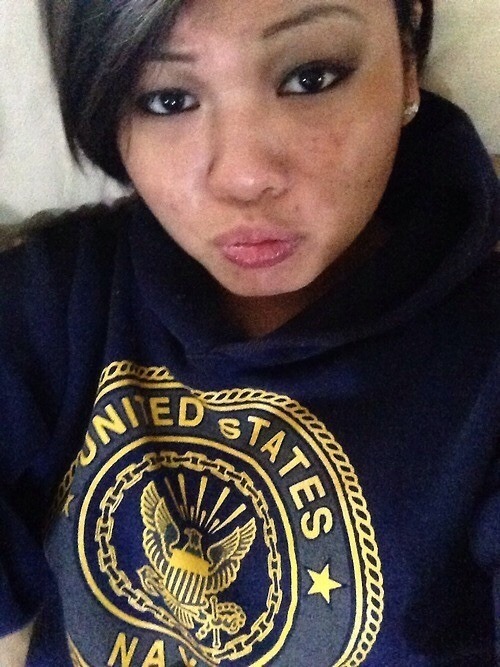marinetits:  #navy #militarygirl