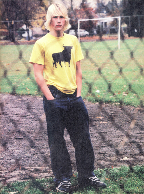 I Love Gnaw And Black Hair By Alex G HELP ITS AN ADDICTION I CANT STOP LISTENING TO IT :*(