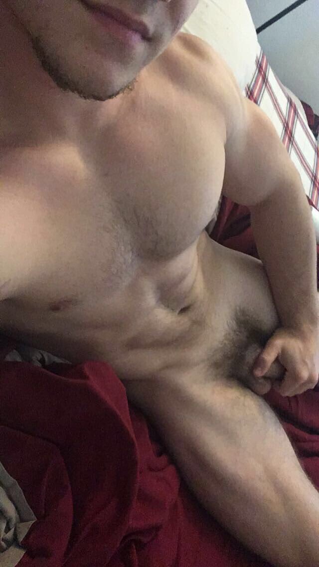 sprinkledpeen:Kyle Dean