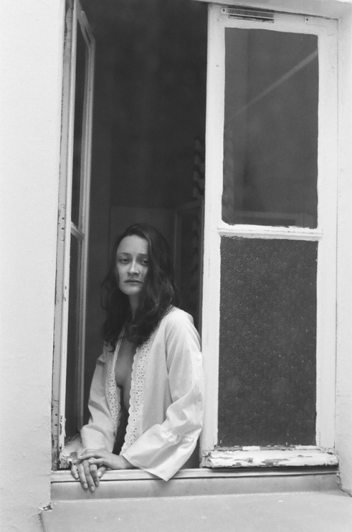 Model: Helene ViennaPhotographer: Maya TihtiyasMay 2018, Paris..