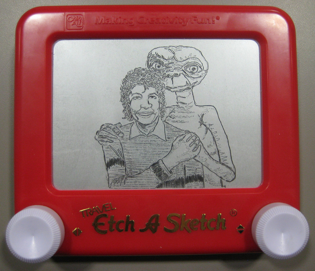 nooe:
“ iheartmyart:
“Etchasketchist, Michael Jackson & ET” ”