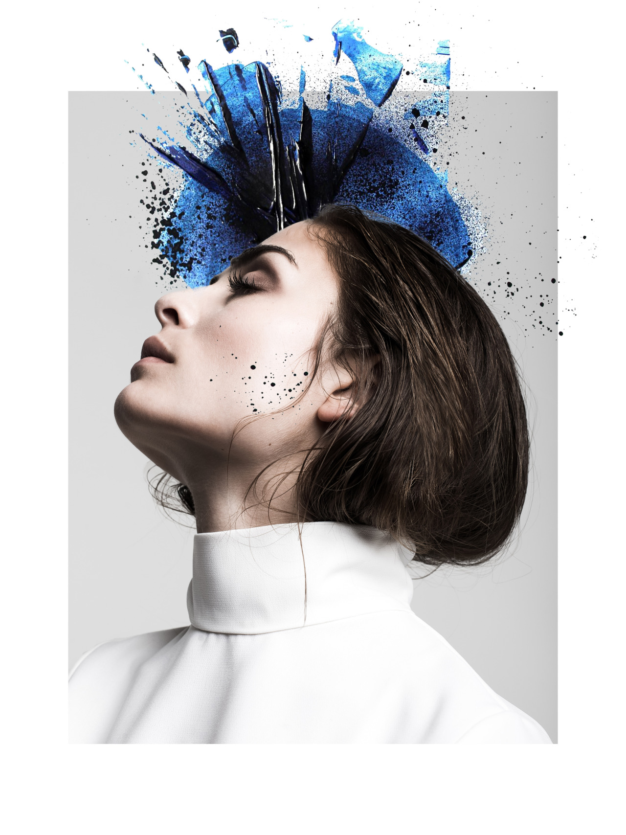 mariusknieling:  Creative Minds for Papercut MagazineModel: Sofia TsakiriduIllustration: