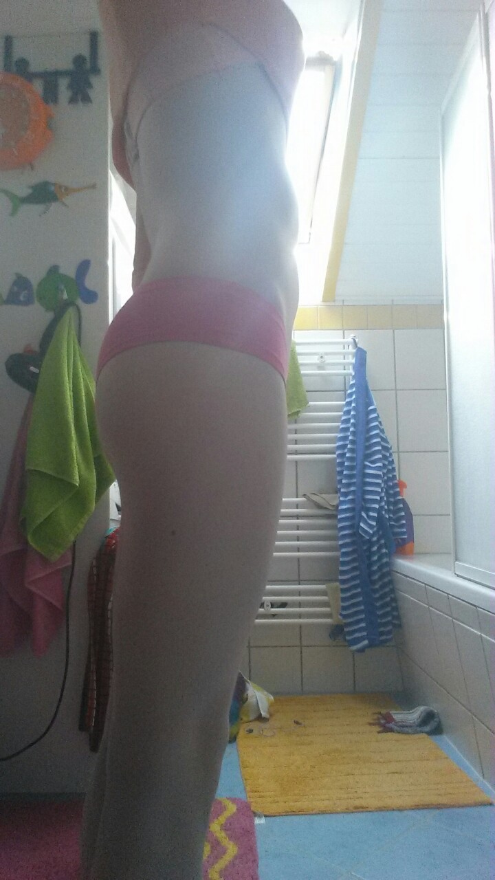 littleslutnicolex3:  I want someone pulling my panties down..  