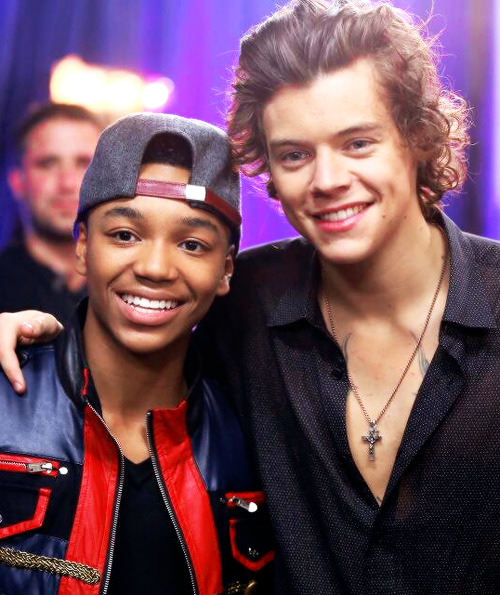 sstyles:  @JoshLeviWorld: Won’t forget meeting the hilarious @Harry_Styles truly