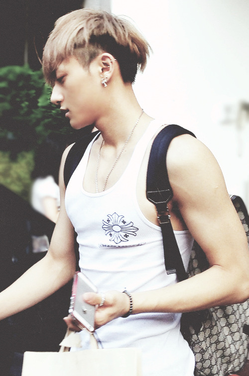 jong-innie-deactivated20150303:  SWEET JESUS. 