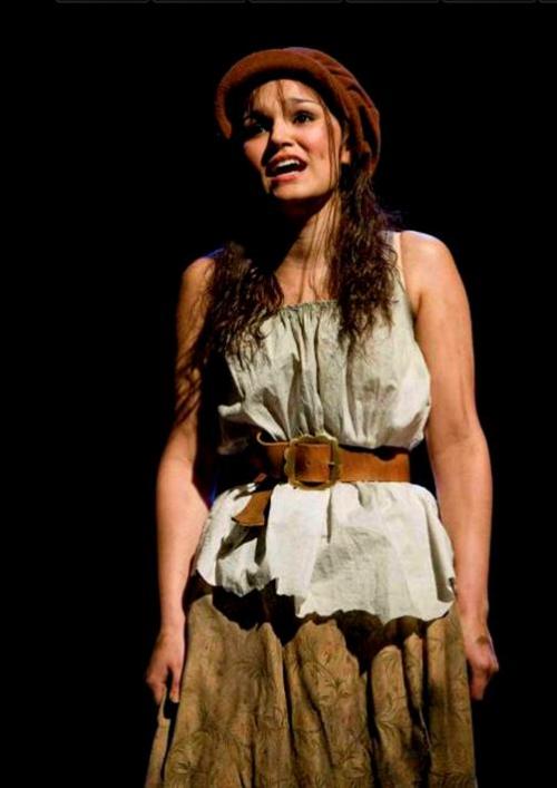 cesarelucrezias:Samantha Barks Stage RolesSally Bowles - Cabaret - UK National Tour - 2008-2009Eponi
