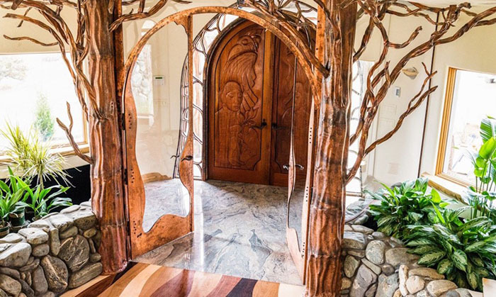 Esta casa parece normal por fuera, pero al entrar ves por qué cuesta 7.600.000$