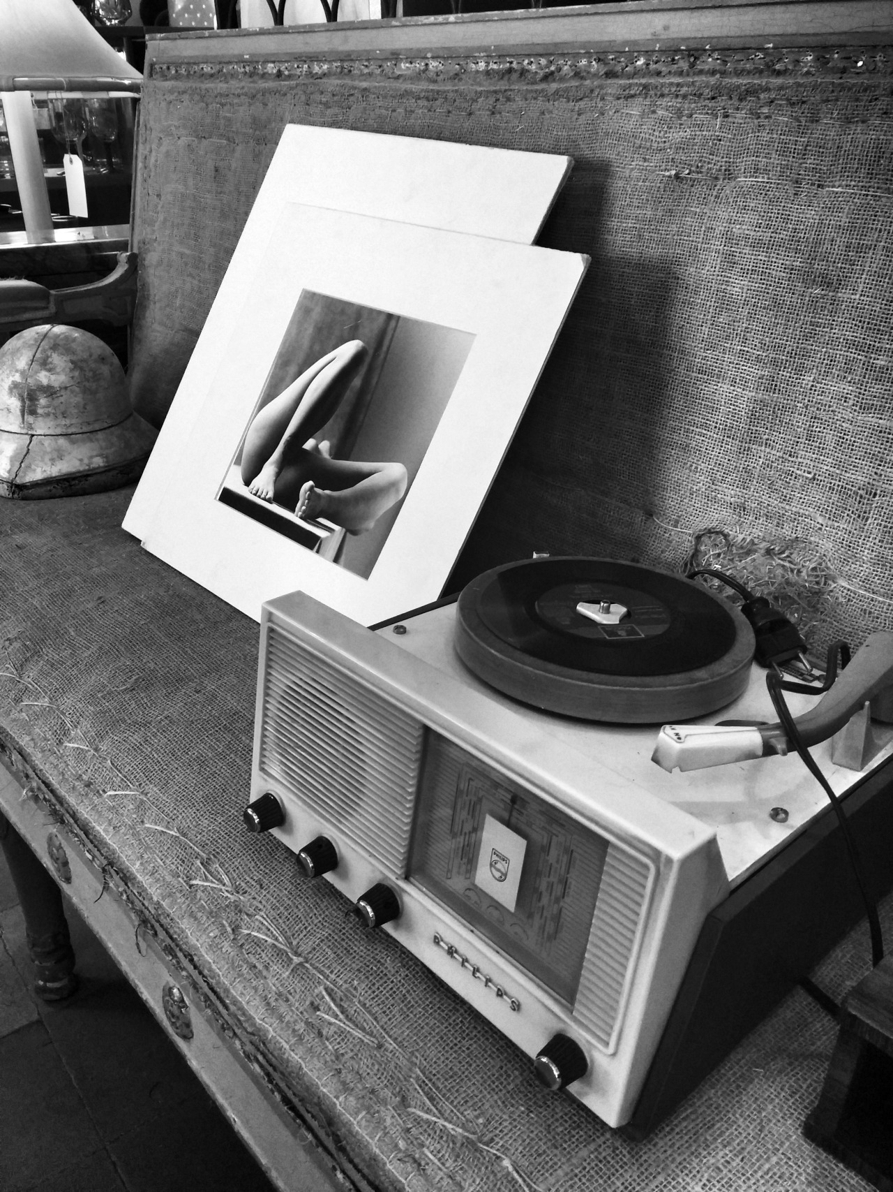 laurabfernandez:  A walk through the “Back in the days…” ©2014laurabfernández