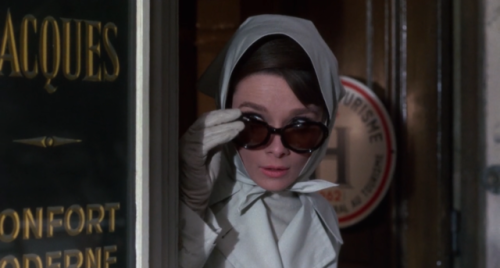  Audrey Hepburn in Charade (1963) dir. Stanley Donen 