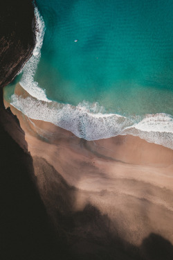 motivationsforlife:  Drone Beach by Jakob Owens