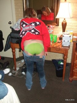 happypartyturtledonut::I WANT TO RUM MY FACE IN YOUR PEE