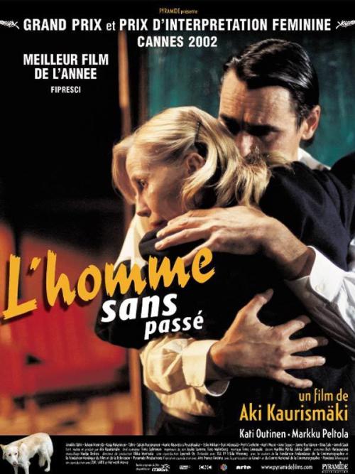 · Mies vailla menneisyyttä, ‘Un hombre sin pasado’ (2002). It is a film written, produced and direct