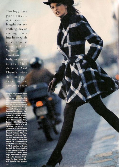 ladiesoffthepages:Paris: The News Is Short, Dashing, Racy, US Vogue July 1987Photo Arthur ElgortModel Linda Evangelista