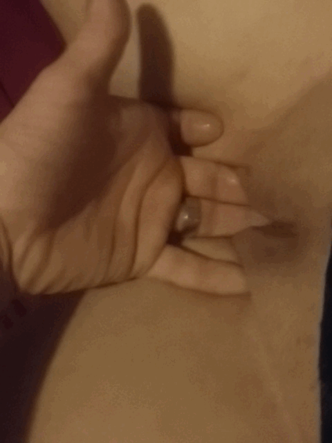 zaknicotine:  Little girls wet pussy being fingered during scene.
