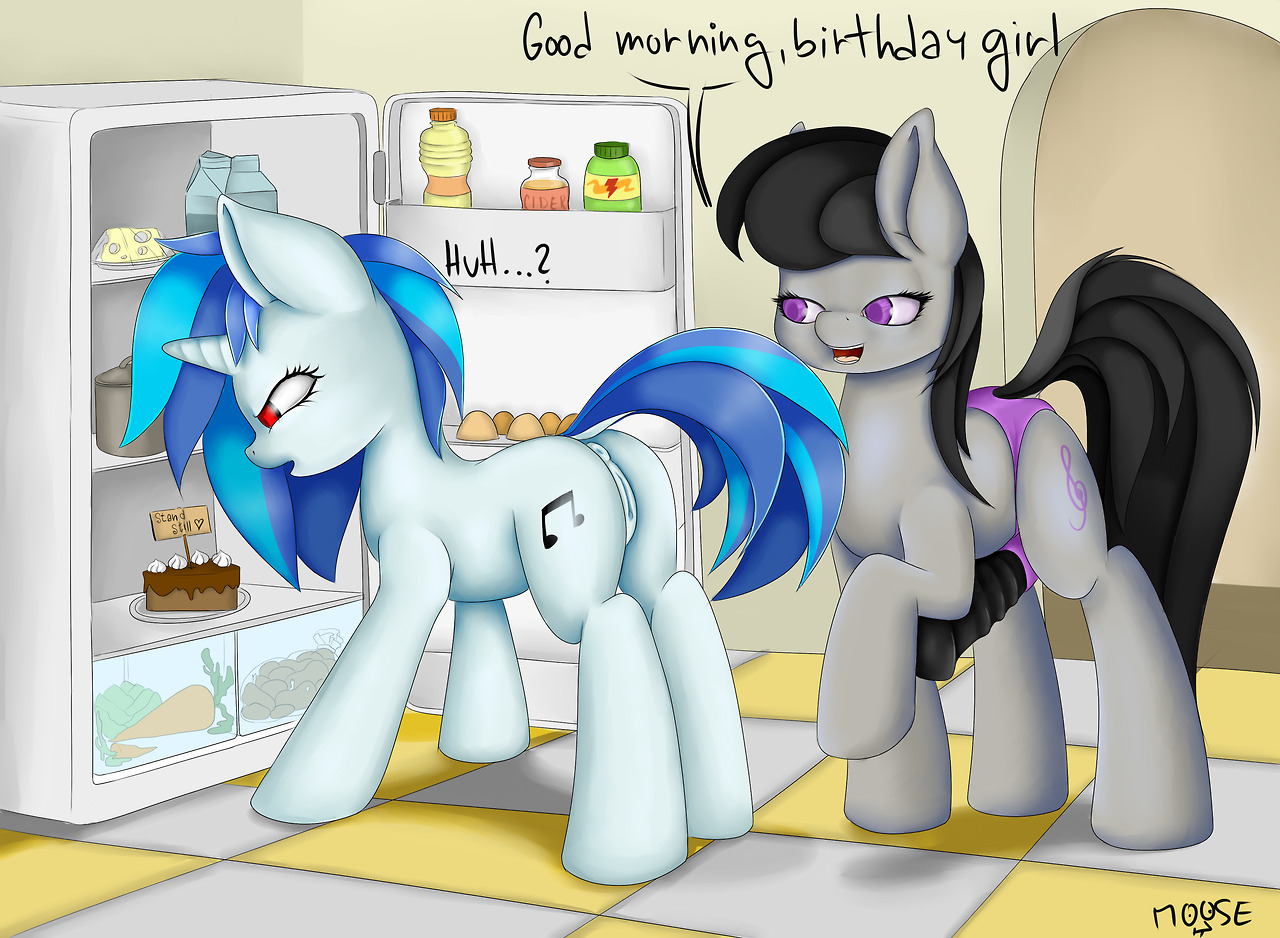 datcatwhatcameback:  ponyperverts:  Cynical Moose wins again!! http://cynicalmoose.tumblr.com/