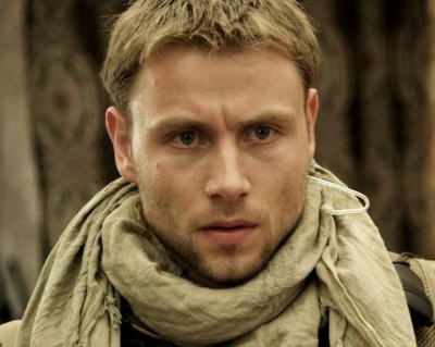 Alex Cormier aka Max Riemelt - Page 2 Tumblr_oonrslyB0y1vy3wqeo2_400