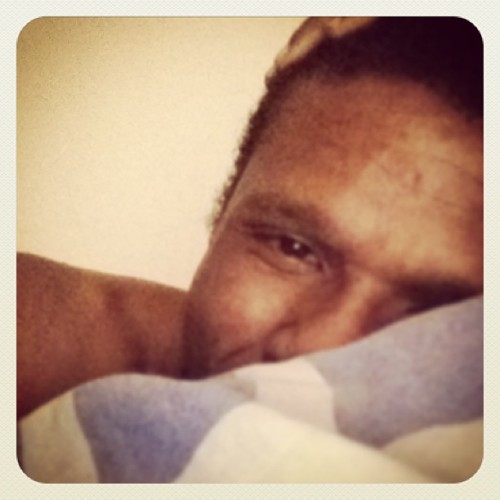 Bom Dia #goodmorning #buenosdias #instagram #manh #day #me #eu #dia #black #preguia #boy #happy