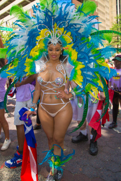 sammysampsonphotography:  Photographed by: Sammy Sampson  Atlanta carnival 2014 