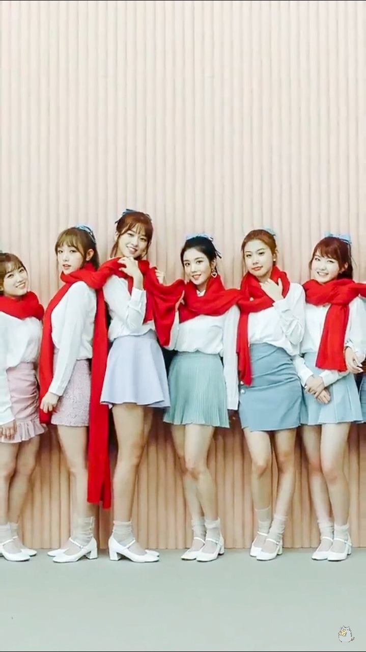 idol48:  IZ*ONE - La Vie en Rose (Verticle MV) asethetics 3/3