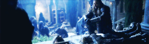 tossme:  &ldquo;Éowyn, Éowyn!” cried Éomer amid his tears. But she opened