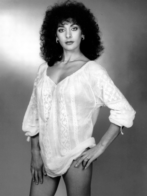 Marina Sirtis.