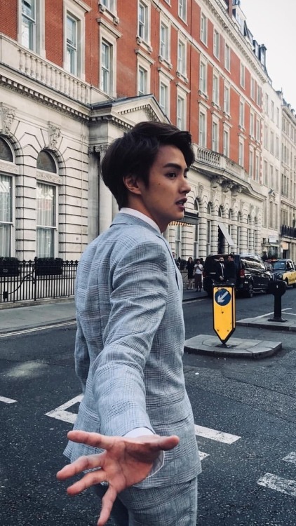 Darren chen boyfriend lockscreenHappy chinese valentine’s day 