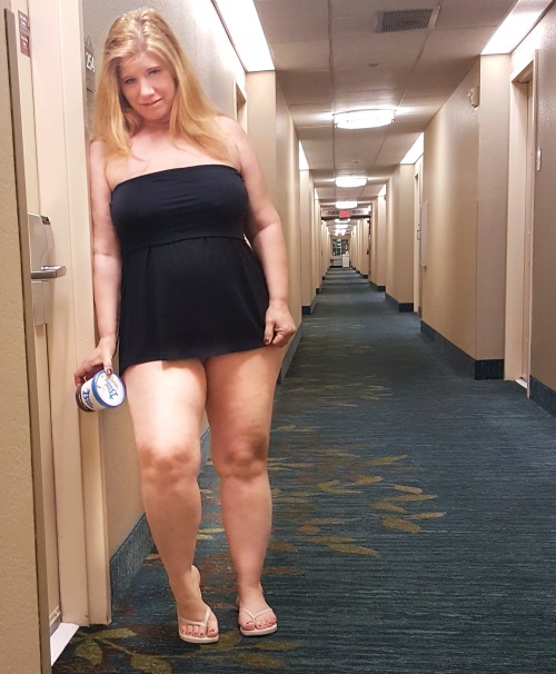 flashingchallenge: My short dress at the Casino Hotel.. Chelly WallSubmission 1,162:   chelly