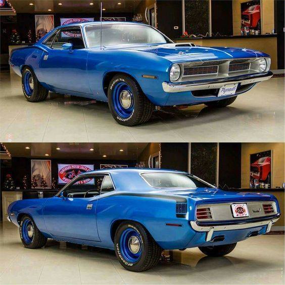 jacdurac:   Gorgeous Blue ‘70 Hemi &lsquo;Cuda  