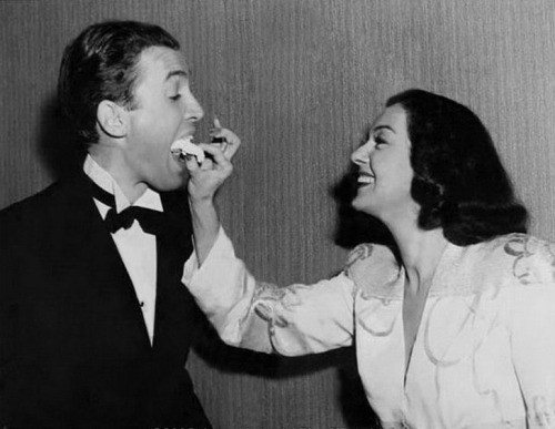 Rosalind Russell Propaganda Like Roz Is Gorgeous, Funny, Quick, She Doesn't Take Herself Too Seriously