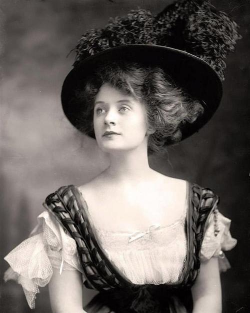 tournesolnoir:Billie Burke, Mrs. Ziegfeld