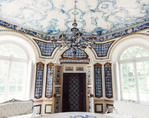 melodyandviolence: Nymphenburg Palace, Munich, Germany  via Borboletas ao Luar