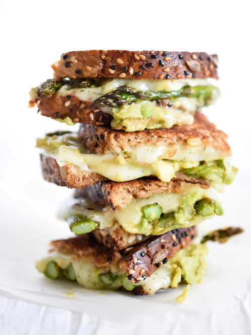 foodffs:  Spicy Smashed Avocado & Asparagus with Dill Havarti Grilled CheeseReally nice recipes. Every hour.Show me what you cooked!
