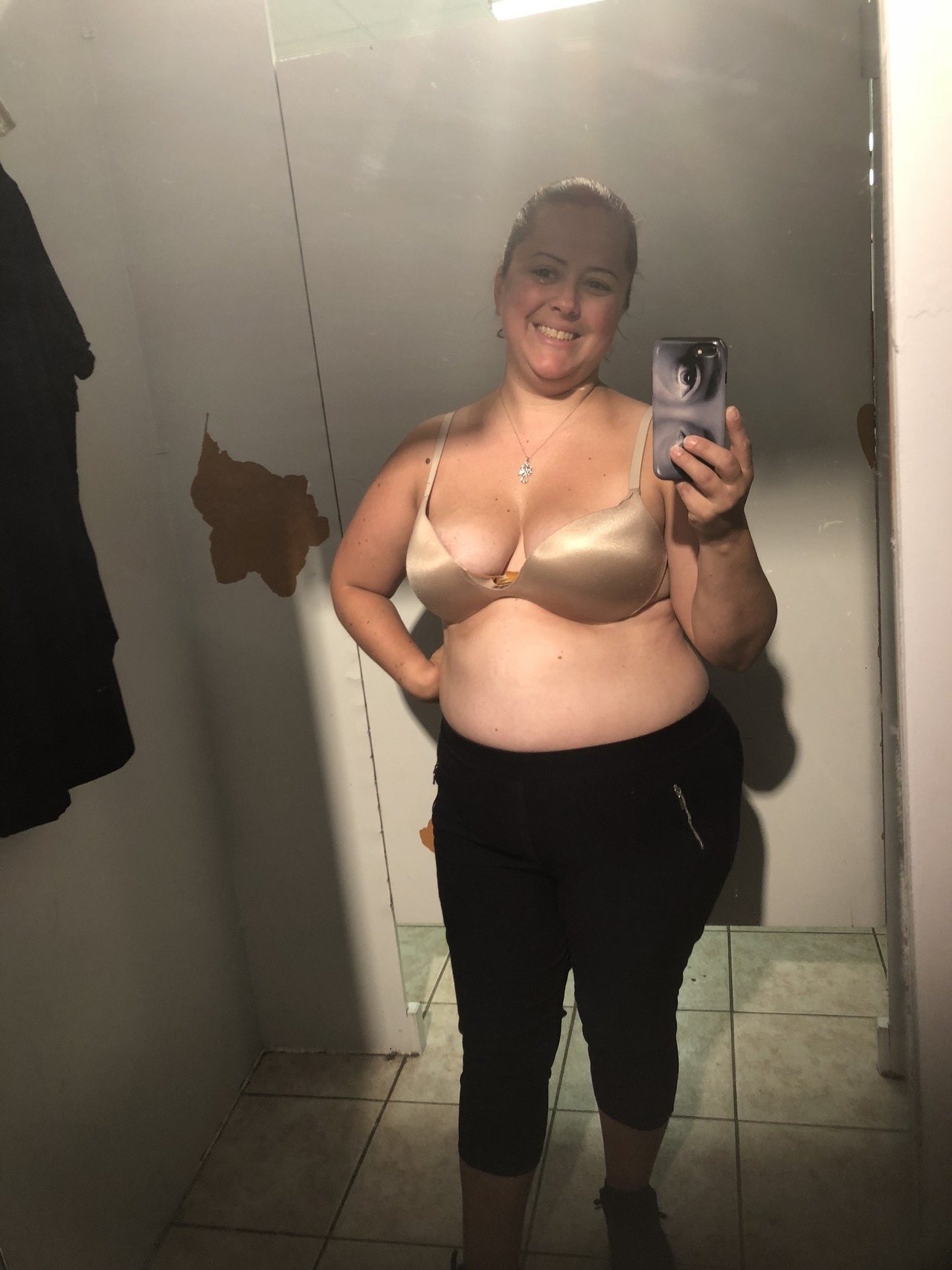 hornymb1981:  Some bra shots for all of you to see